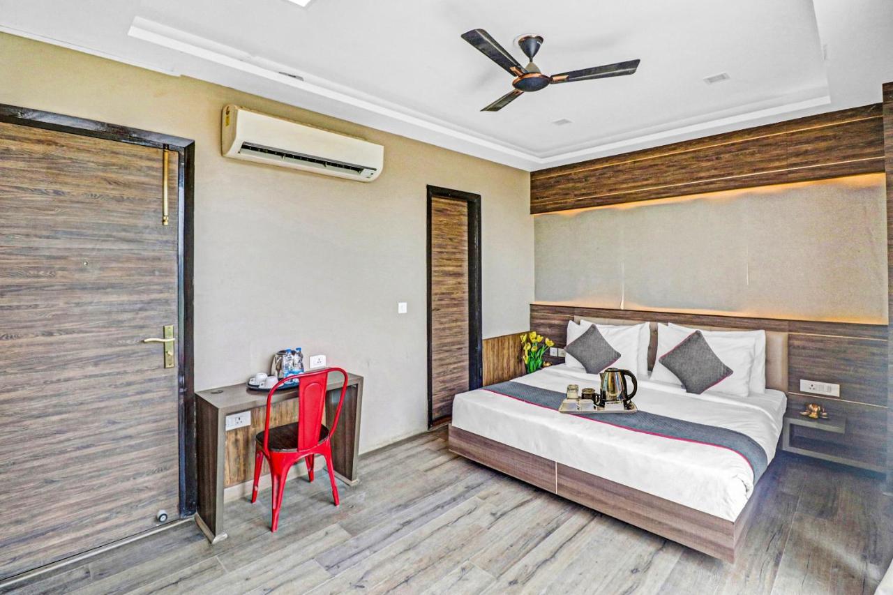 Hotel Townhouse 450 Dwarka Delhi  Esterno foto